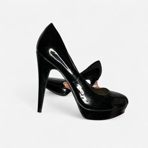 Vintage Y2K Black Patent Leather Pump Heels